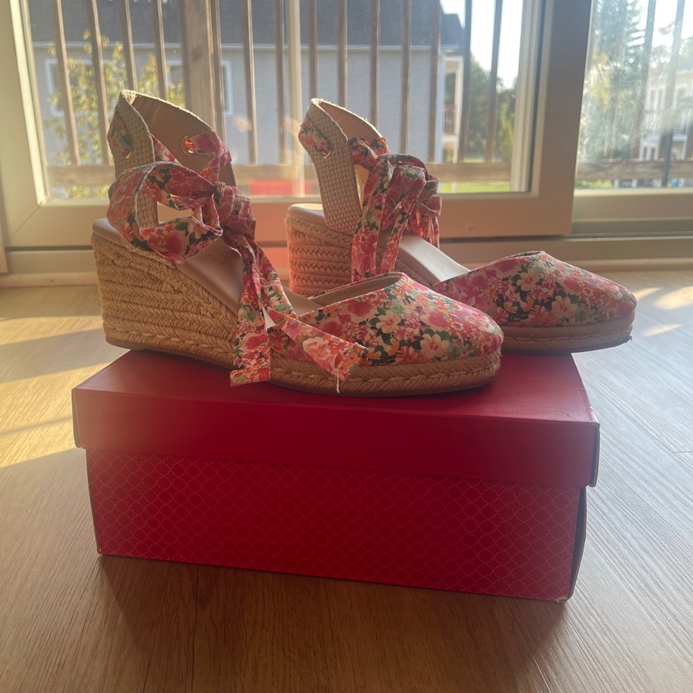 Kelly & Katie Goldie Floral Espadrille Wedges